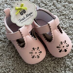 New! First Steps Pink Baby Shoes